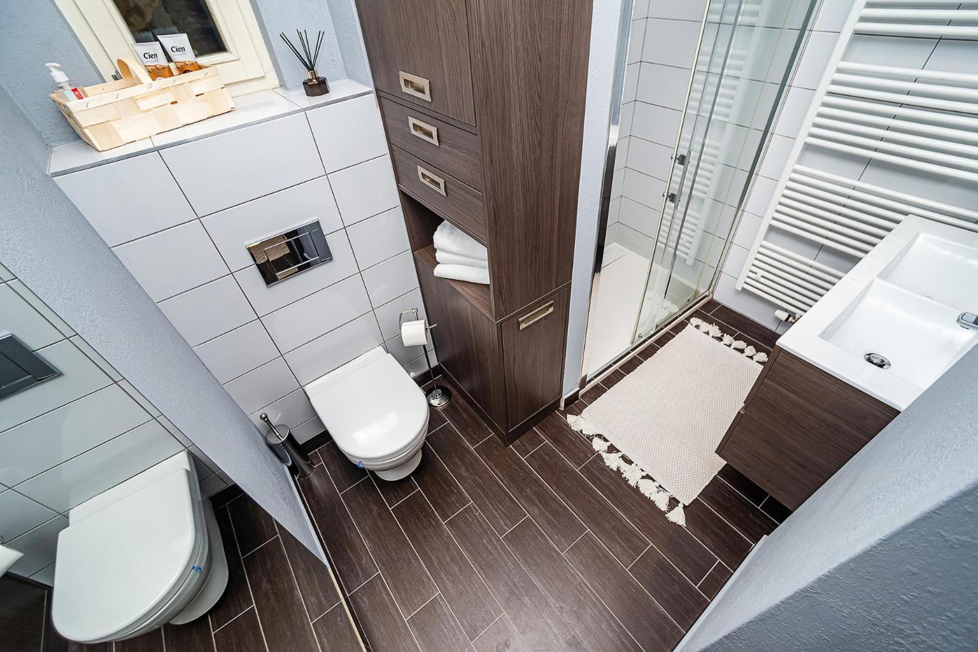 Apartamento Luxurious Two-bedroom In The Old Town *