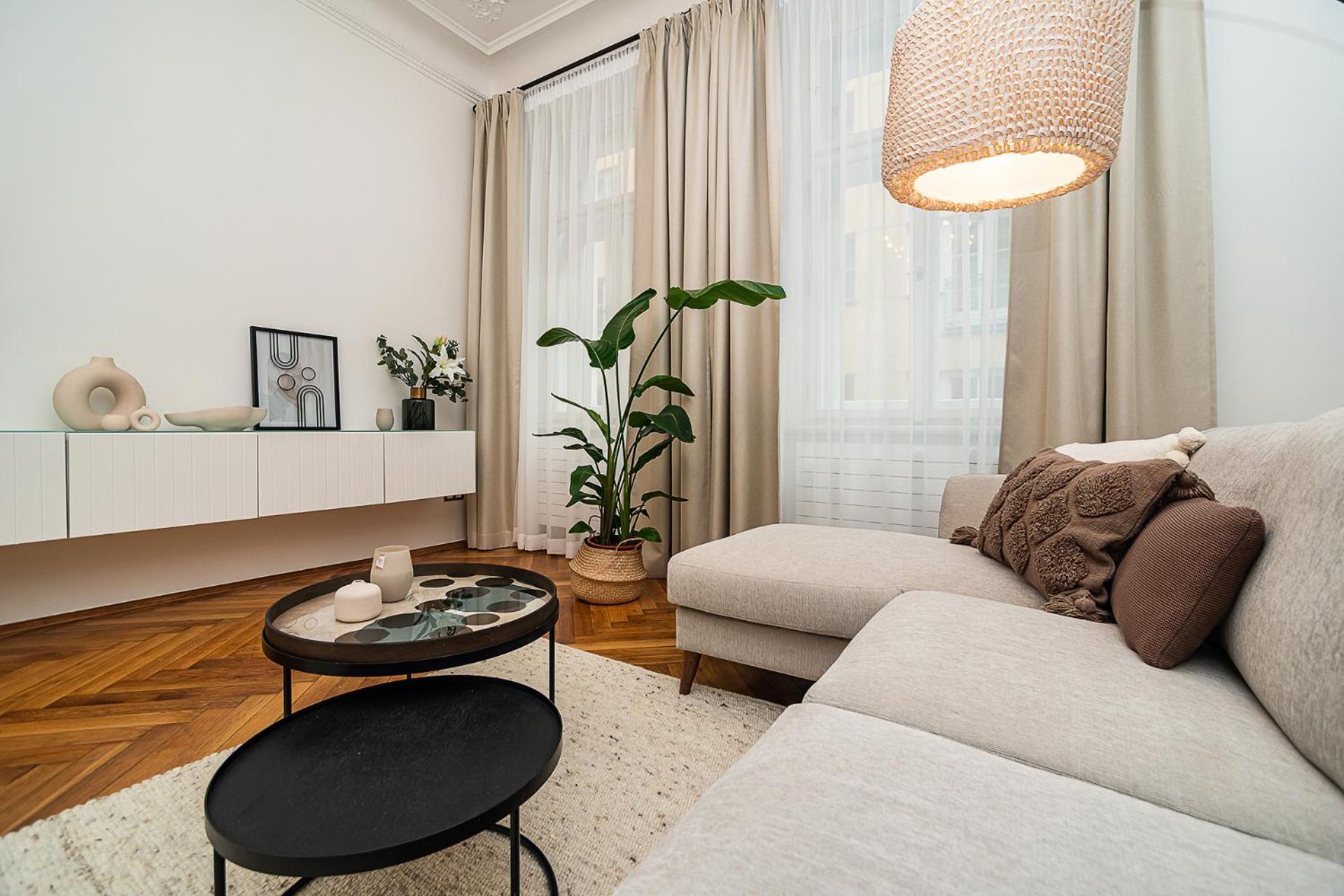 Apartment Luxurious Two-bedroom In The Old Town Prague